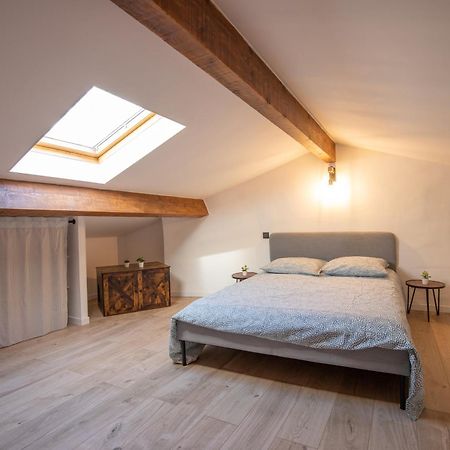 Le Duplex - Hypercentre - Wifi Apartment Carpentras ภายนอก รูปภาพ